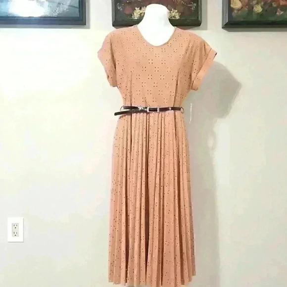 Elizabeth & Nicole Pleated Dress - Picture 1 of 9